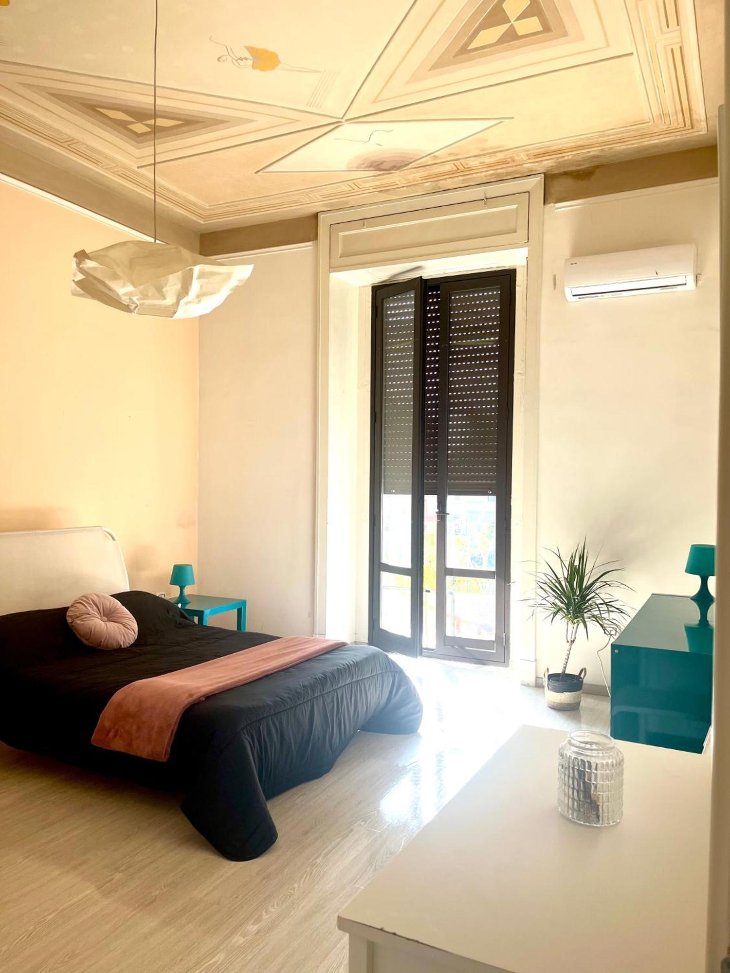 Deodato Guest House คาตาเนีย ภายนอก รูปภาพ