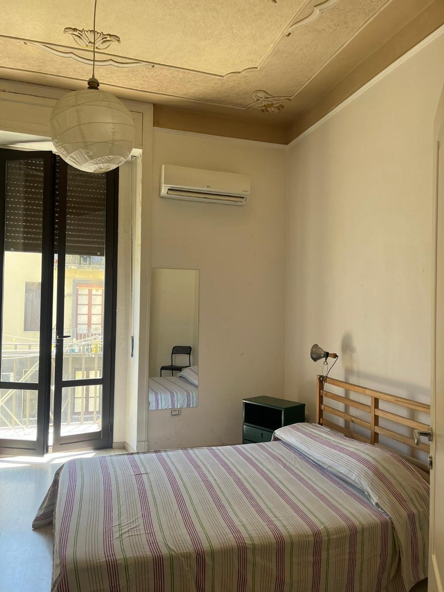 Deodato Guest House คาตาเนีย ภายนอก รูปภาพ